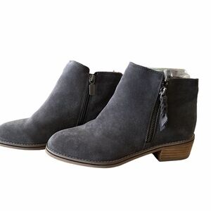 Blondo Waterproof Dark Grey Suede Ankle Boots | Size 8.5